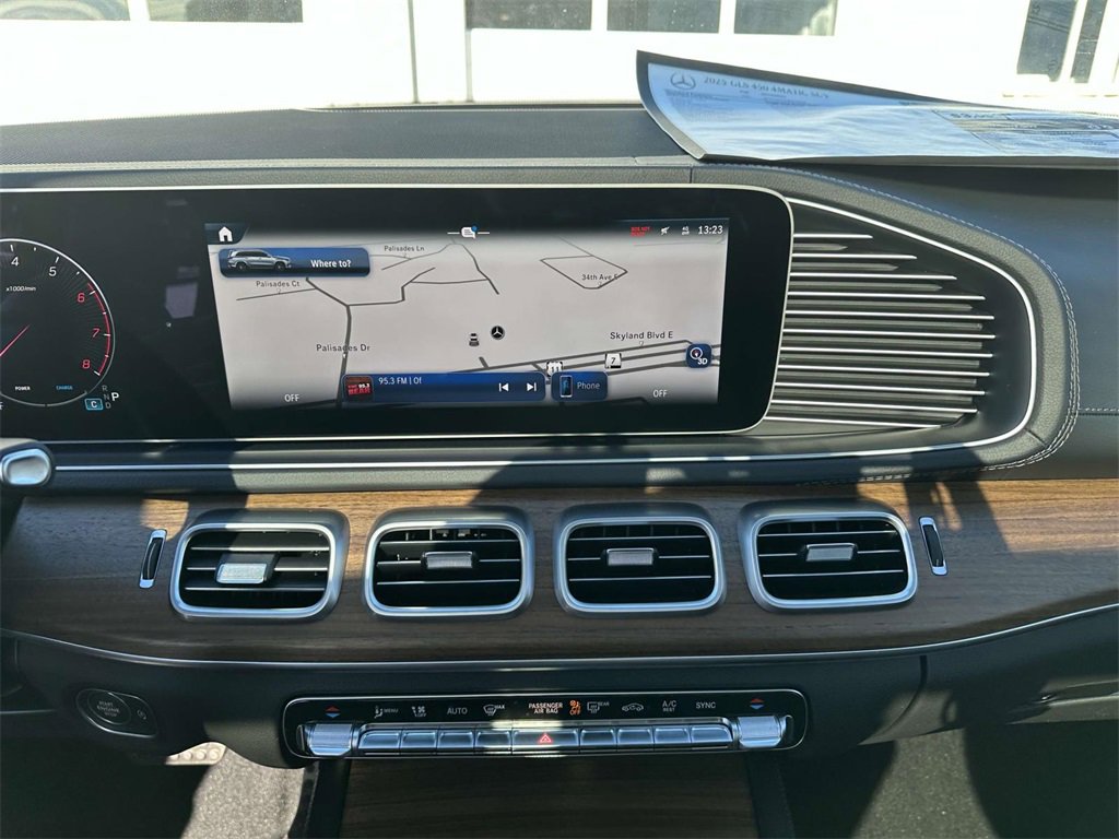 New 2025 Mercedes-Benz GLS 450 4MATIC image 27