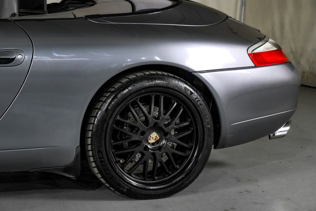 Used 2001 Porsche 911 Carrera image 13