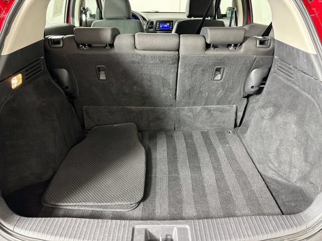 Used 2017 Honda HR-V LX image 22