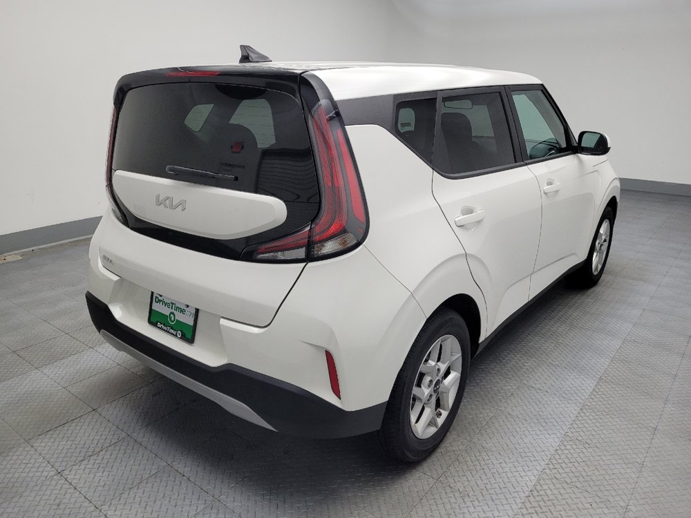 Used 2024 Kia Soul LX w/ Option Group 015 image 9