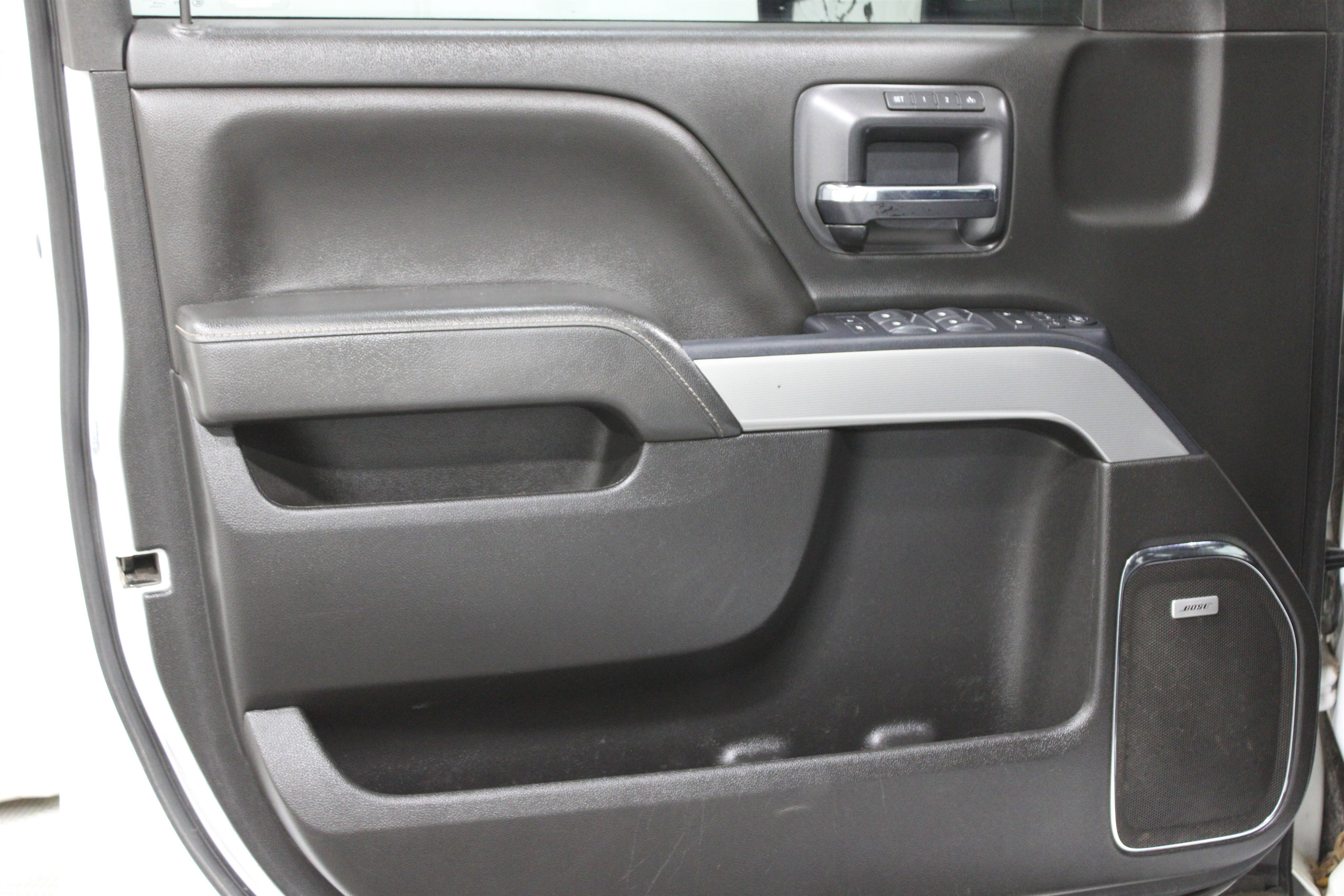 Used 2019 Chevrolet Silverado 2500 LTZ w/ Duramax Plus Package image 6