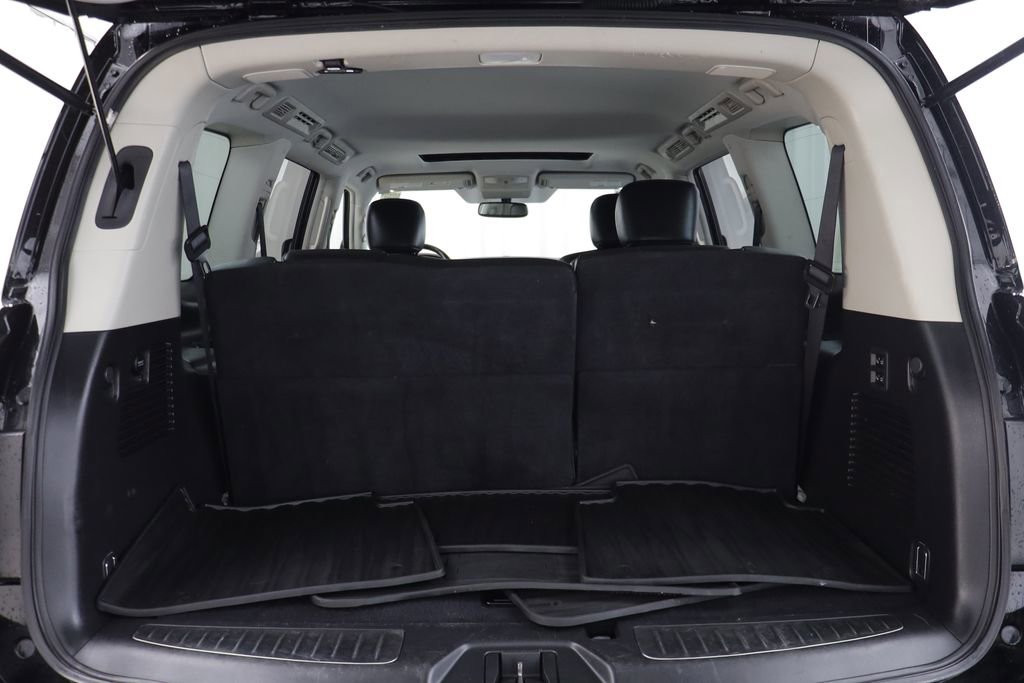Used 2018 INFINITI QX80 4WD w/ All Season Package image 18