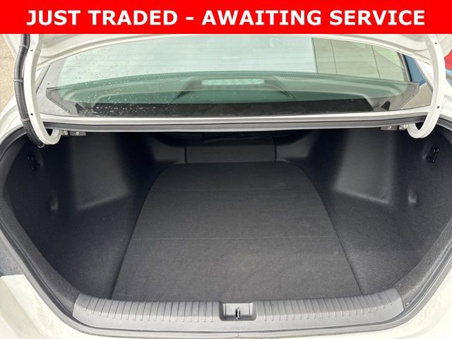 Certified 2025 Honda Accord SE image 9