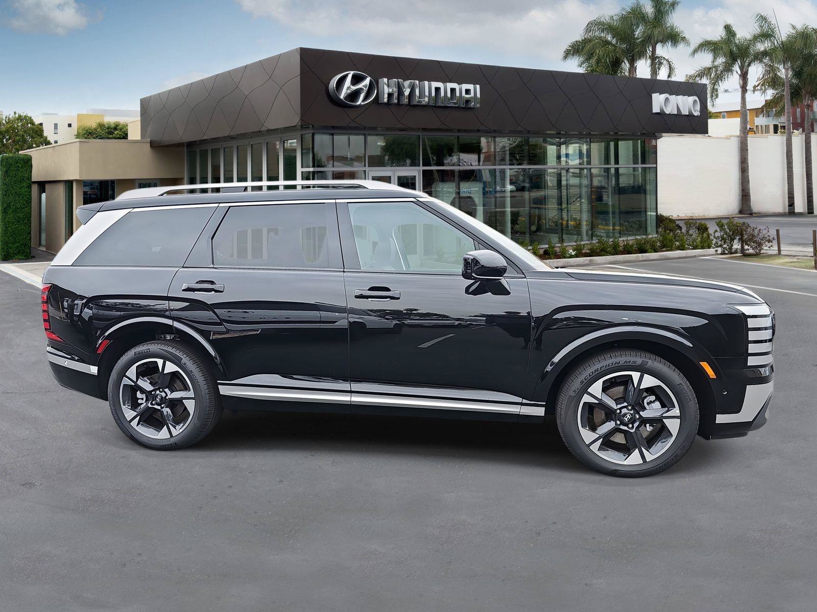 New 2026 Hyundai Palisade Limited AWD/4WD image 2