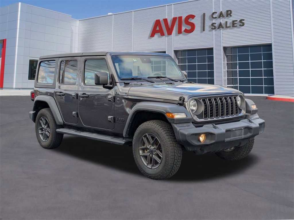Used 2024 Jeep Wrangler Sport S image 9