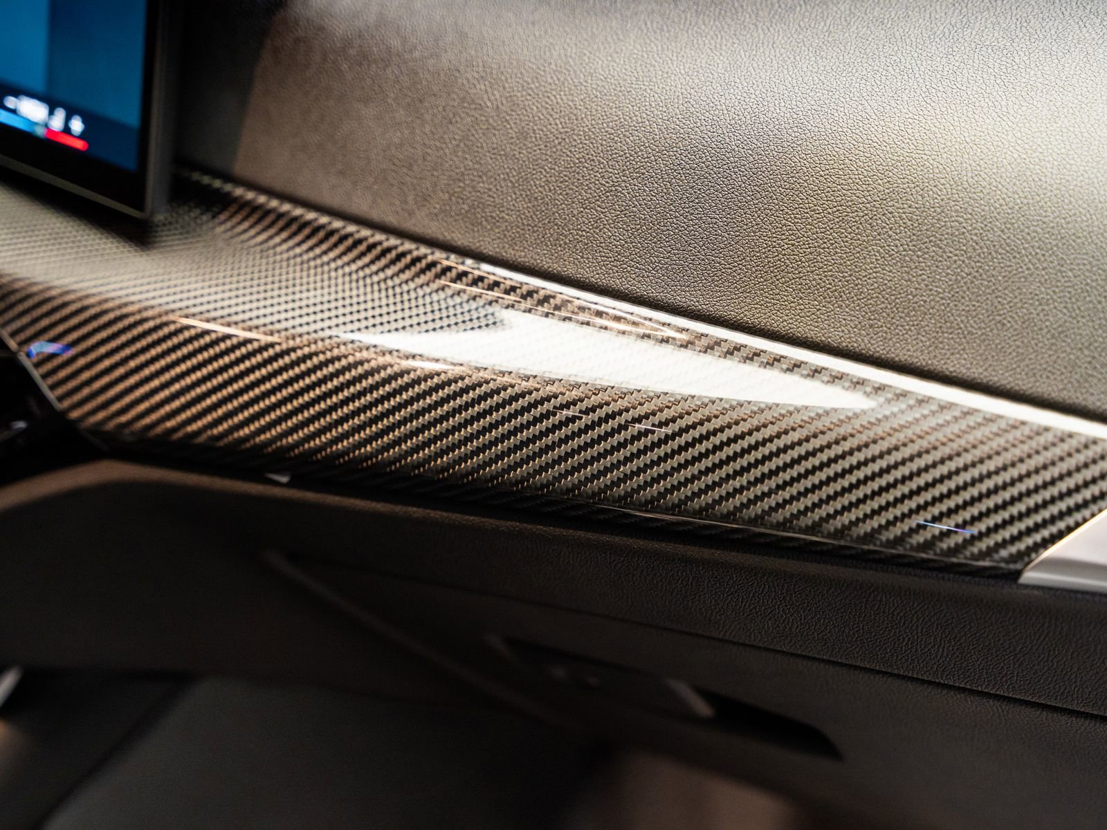 Used 2025 BMW M2 w/ Lighting Package image 74