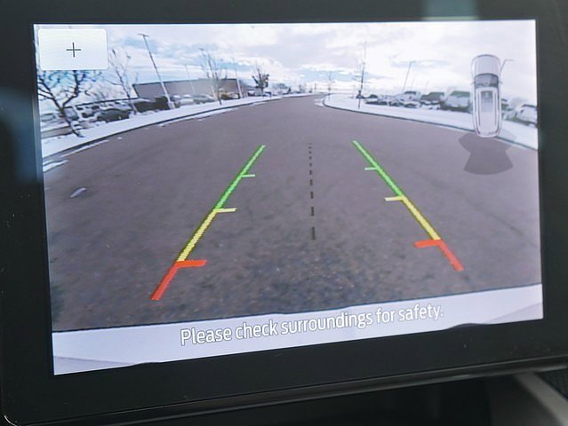 Used 2023 Ford Explorer AWD image 36