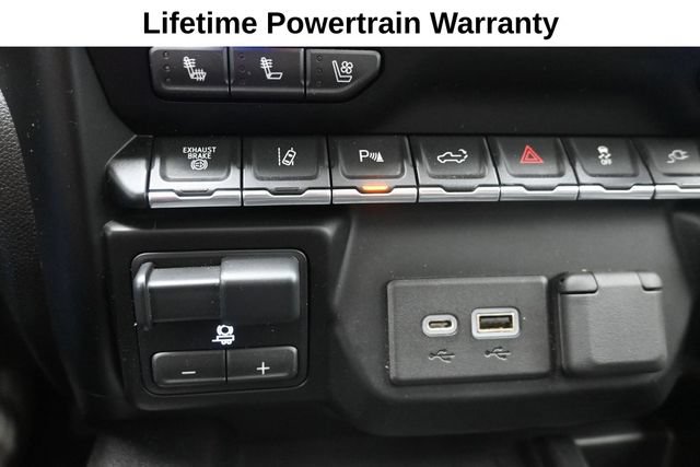 Used 2021 GMC Sierra 3500 Denali w/ Denali Ultimate Package AWD/4WD image 33