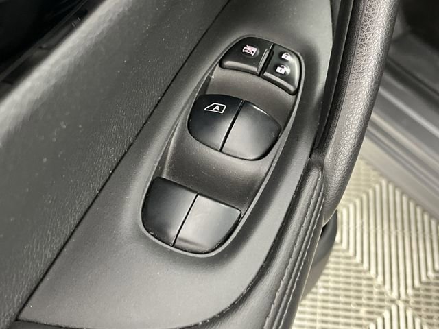 Certified 2021 Nissan Rogue Sport SL w/ Premium Package AWD/4WD image 13