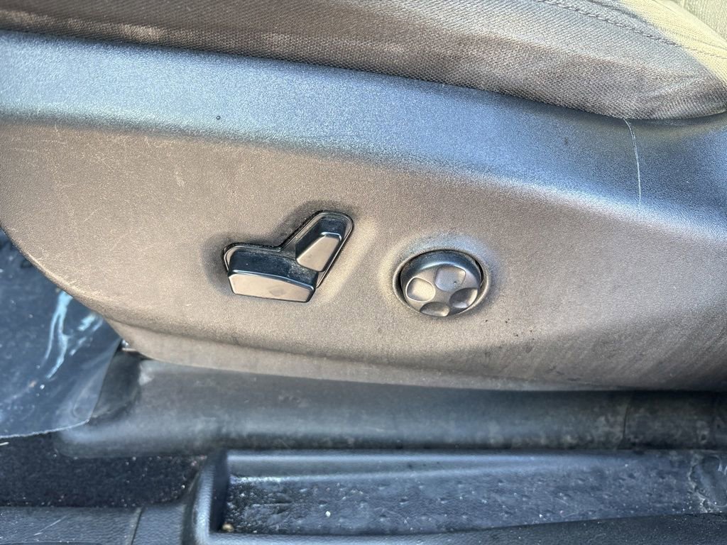 Used 2018 Chrysler Pacifica Touring Plus w/ S Appearance Package image 18