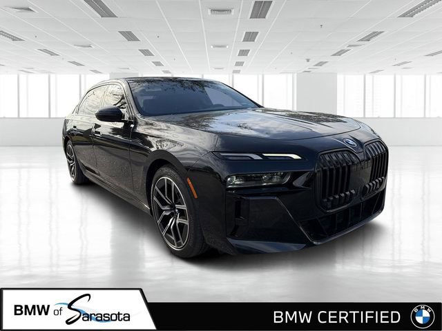 Certified 2024 BMW i7 xDrive60 w/ Premium Package image 1