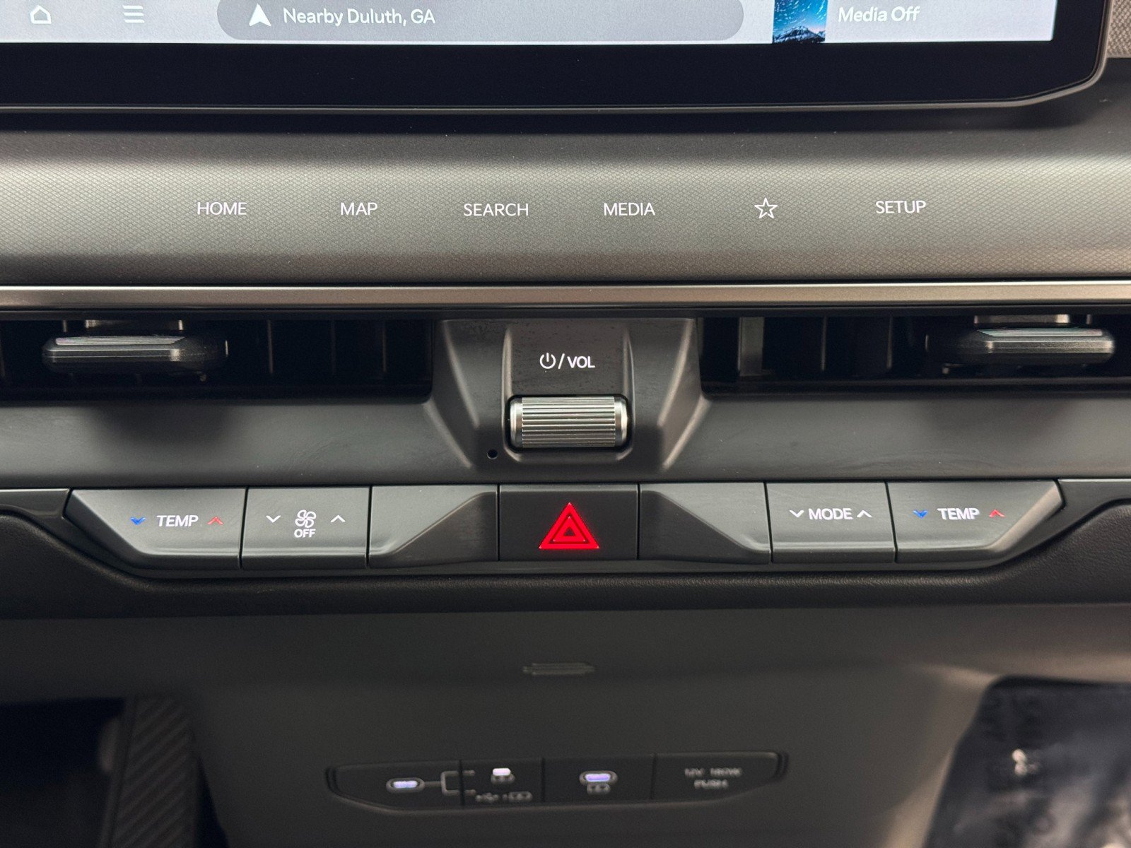 Used 2024 Kia EV9 Light image 30