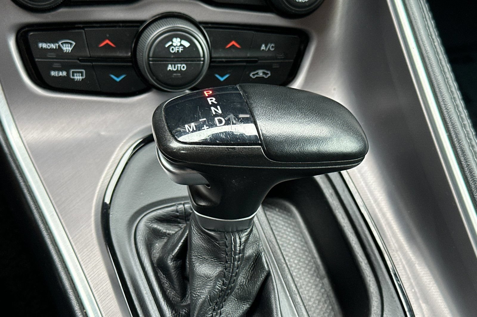 Used 2022 Dodge Challenger GT RWD image 21