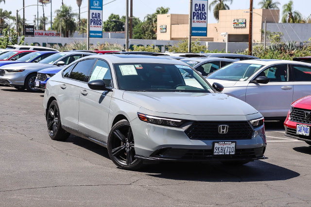 Used 2024 Honda Accord Sport image 1