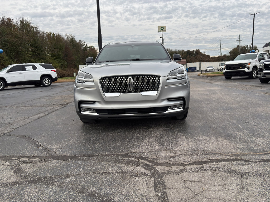 Used 2021 Lincoln Aviator Reserve w/ Equipment Group 202A image 3