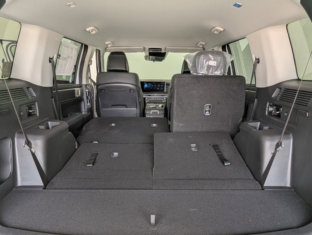 New 2026 Hyundai Santa Fe SEL FWD image 28