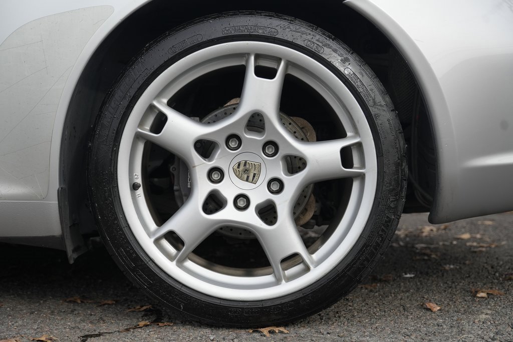 Used 2005 Porsche 911 Carrera image 14