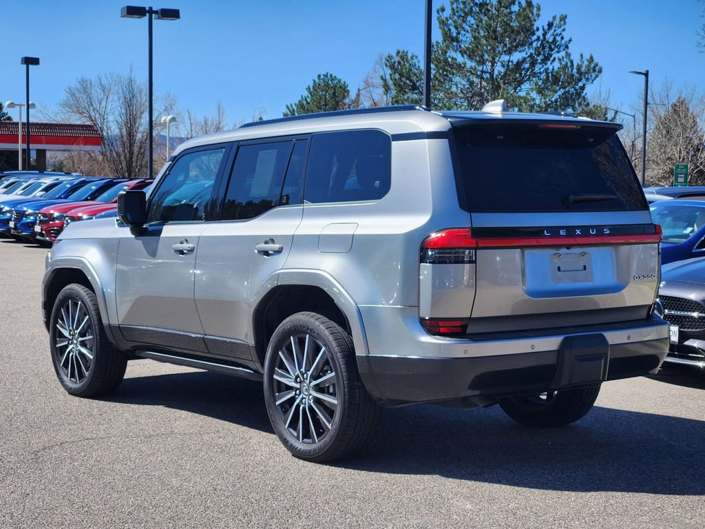 Used 2024 Lexus GX 550 image 5