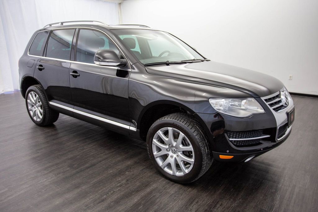 Used 2008 Volkswagen Touareg V10 TDI image 2