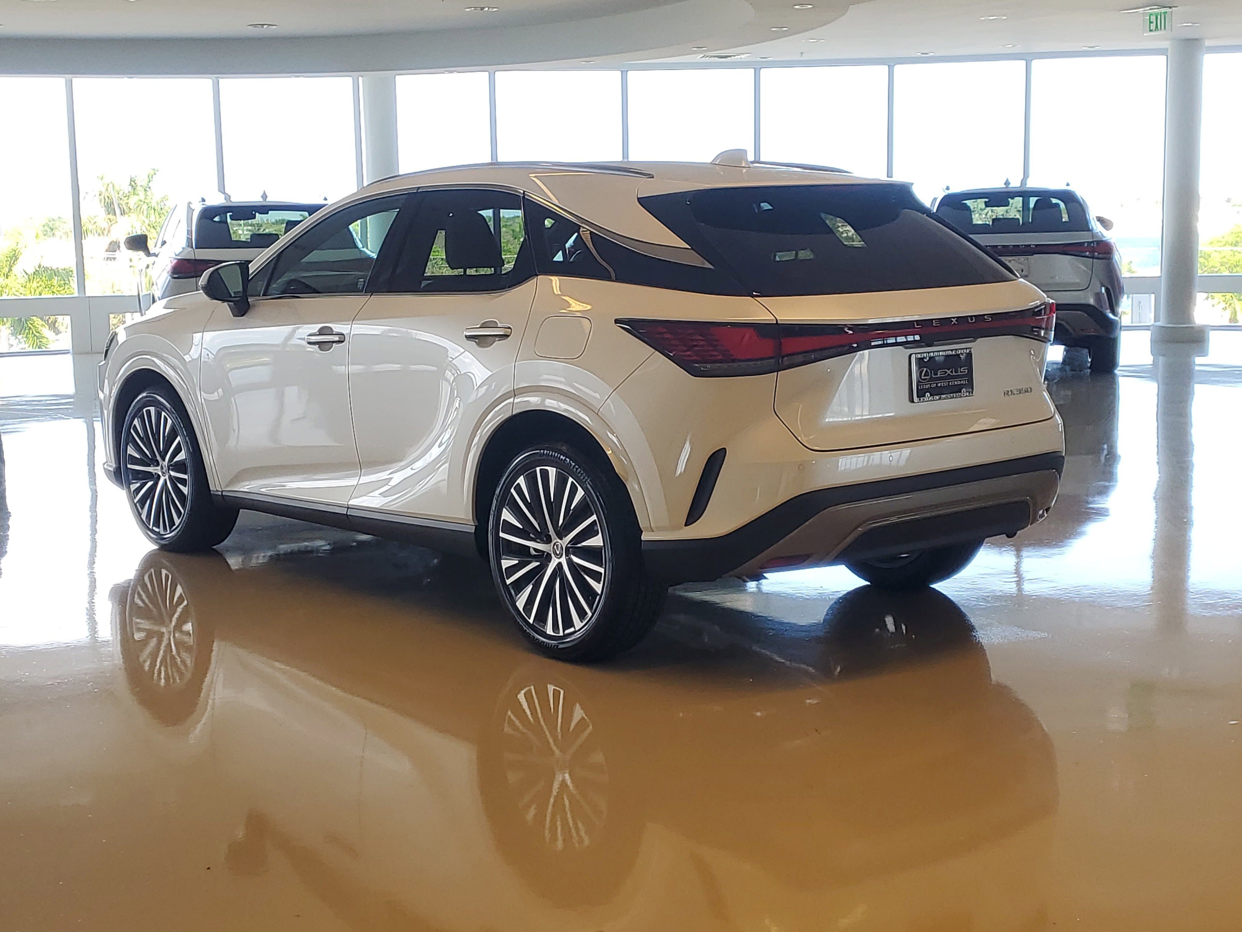 Used 2025 Lexus RX 350 Premium Plus FWD image 8