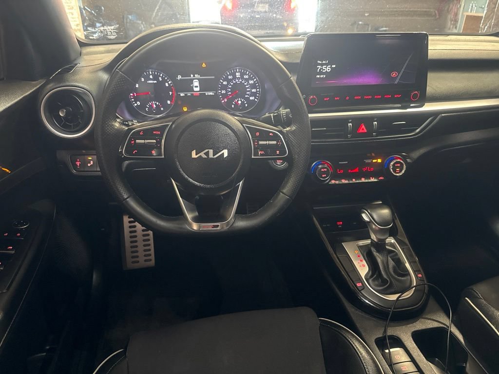 Used 2022 Kia Forte GT-Line w/ GT-Line Premium Package FWD image 15