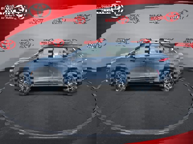 New 2025 Toyota Crown Signia image 5