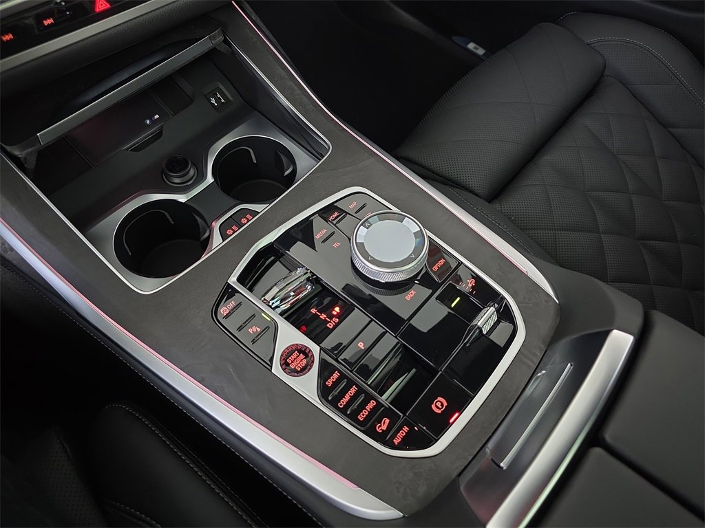 New 2026 BMW X7 xDrive40i w/ Executive Package image 26