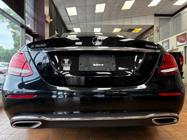 Used 2019 Mercedes-Benz E 300 4MATIC w/ Driver Assistance Package image 11