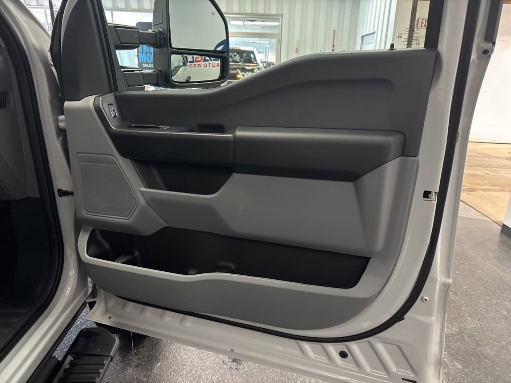 New 2026 Ford F250 XL w/ XL Off-Road Package image 39