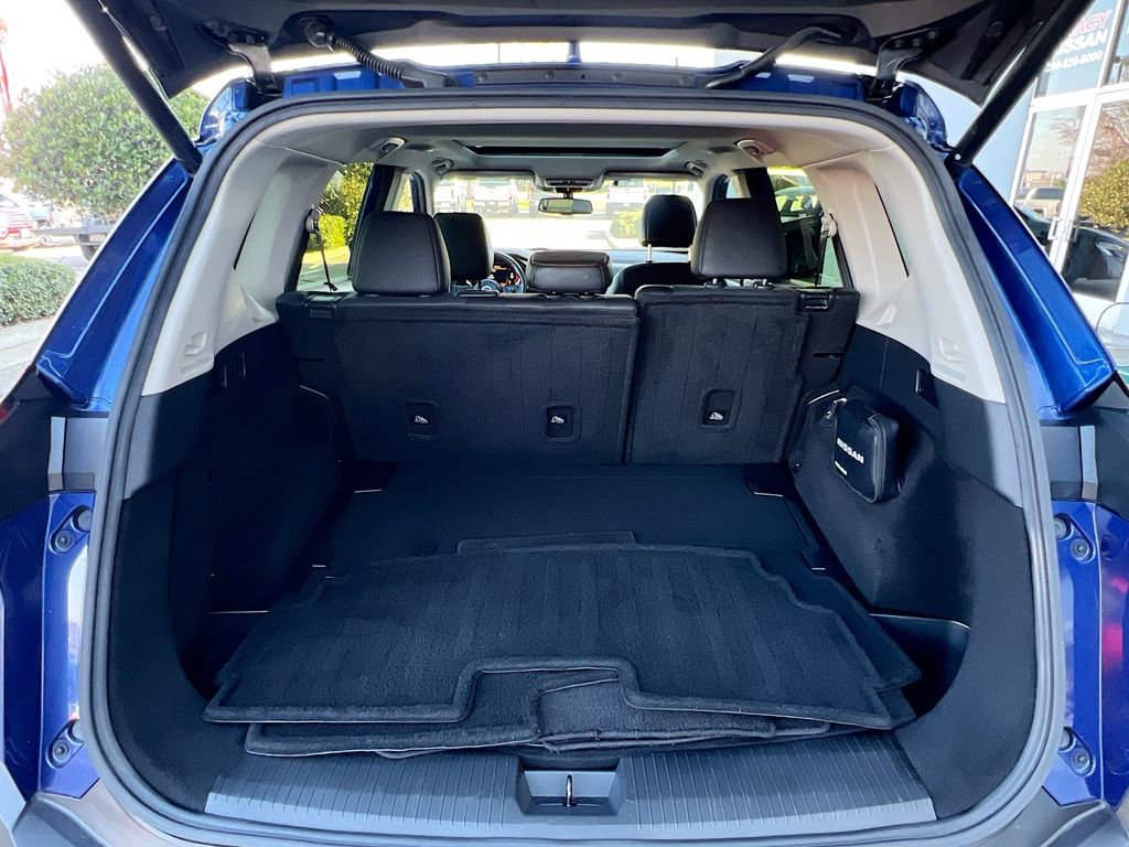 Used 2023 Nissan Rogue Platinum w/ Platinum Premium Package image 27