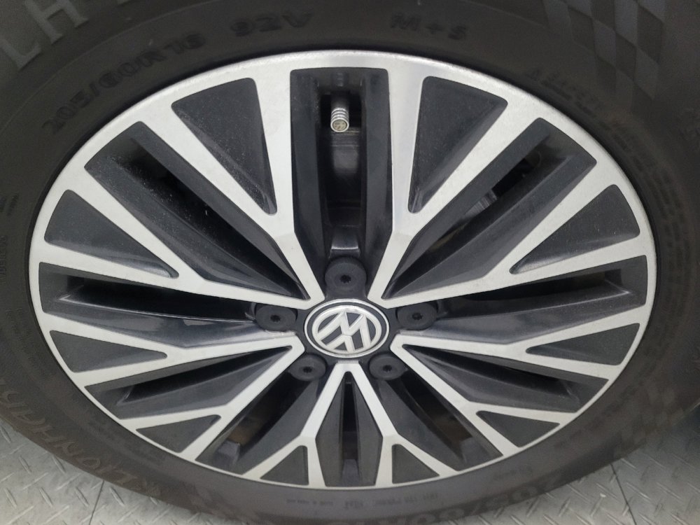 Used 2019 Volkswagen Jetta SEL image 31