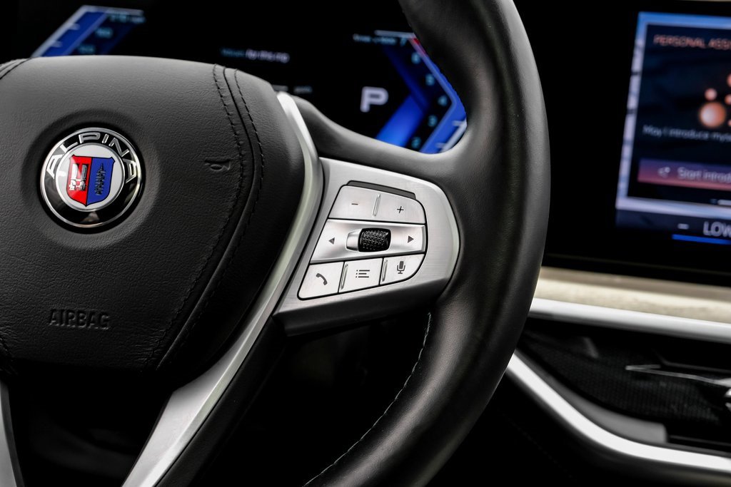 Used 2024 BMW ALPINA XB7 image 15