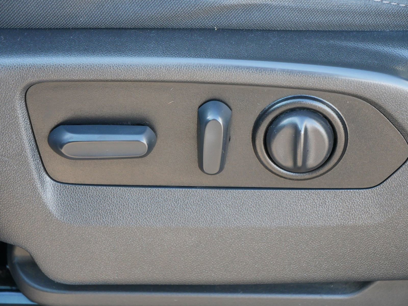 Used 2022 Chevrolet Silverado 1500 LT image 16