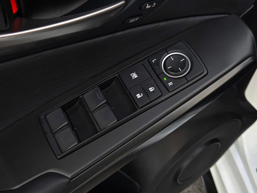 Used 2024 Lexus IS 350 F Sport w/ Navigation Package RWD image 11