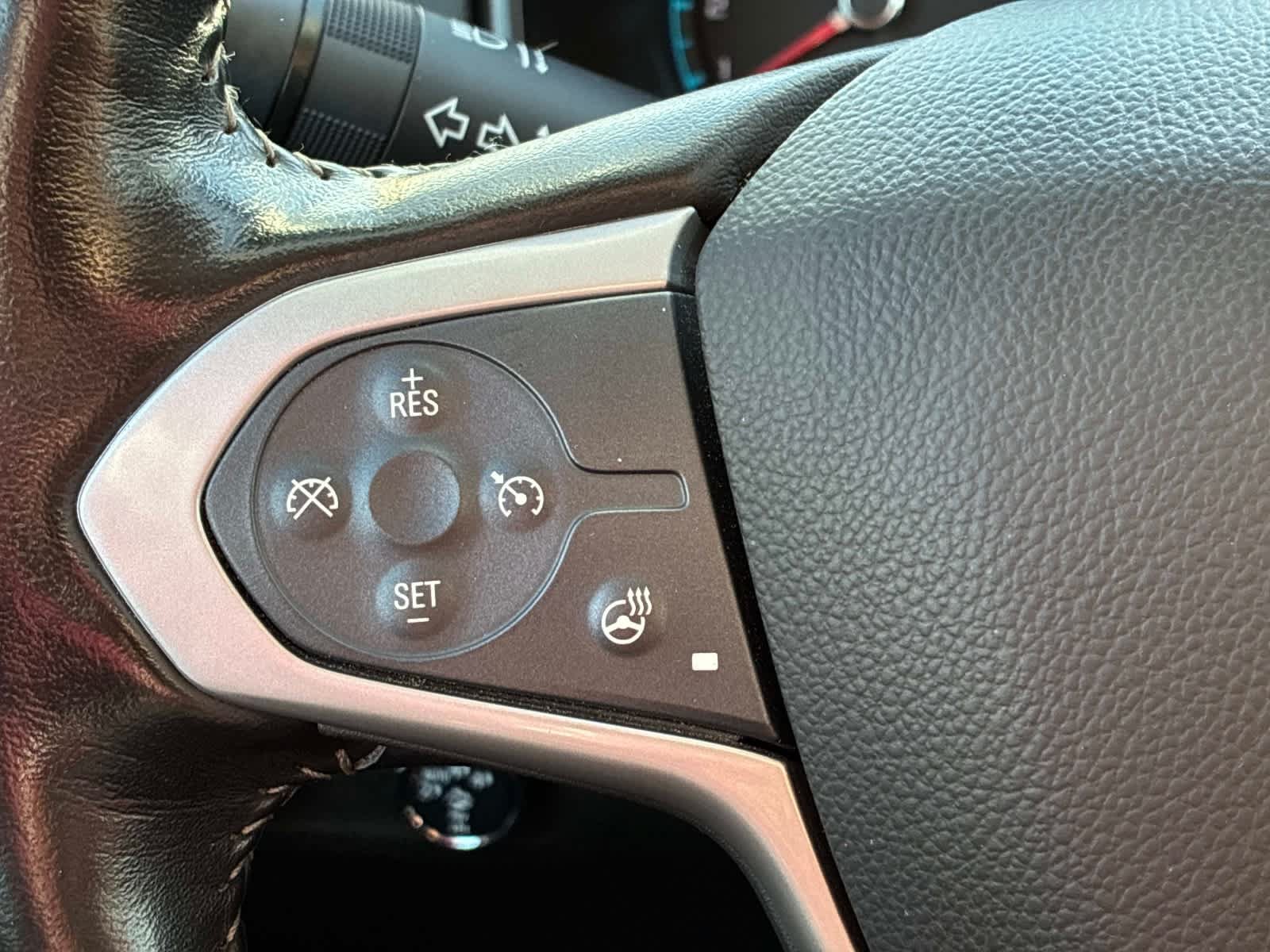 Used 2022 Chevrolet Colorado ZR2 AWD/4WD image 30