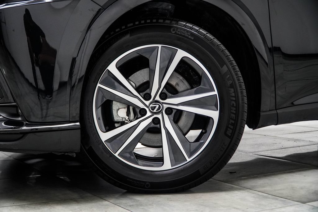 Used 2024 Lexus RX 350 FWD w/ Technology Package image 7