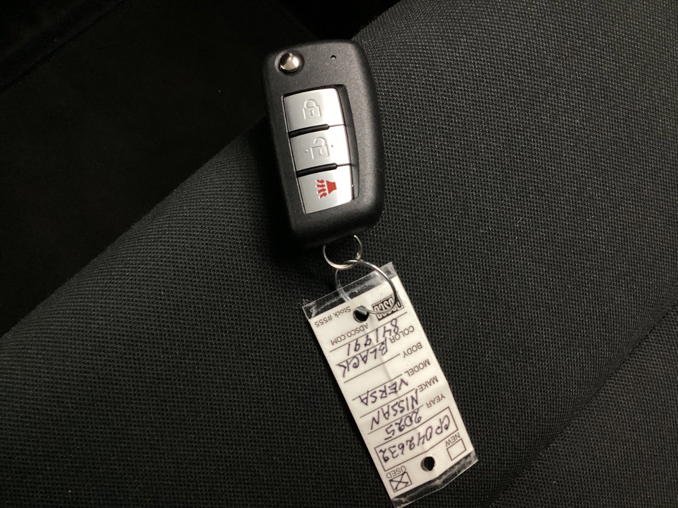 Used 2025 Nissan Versa S FWD image 38