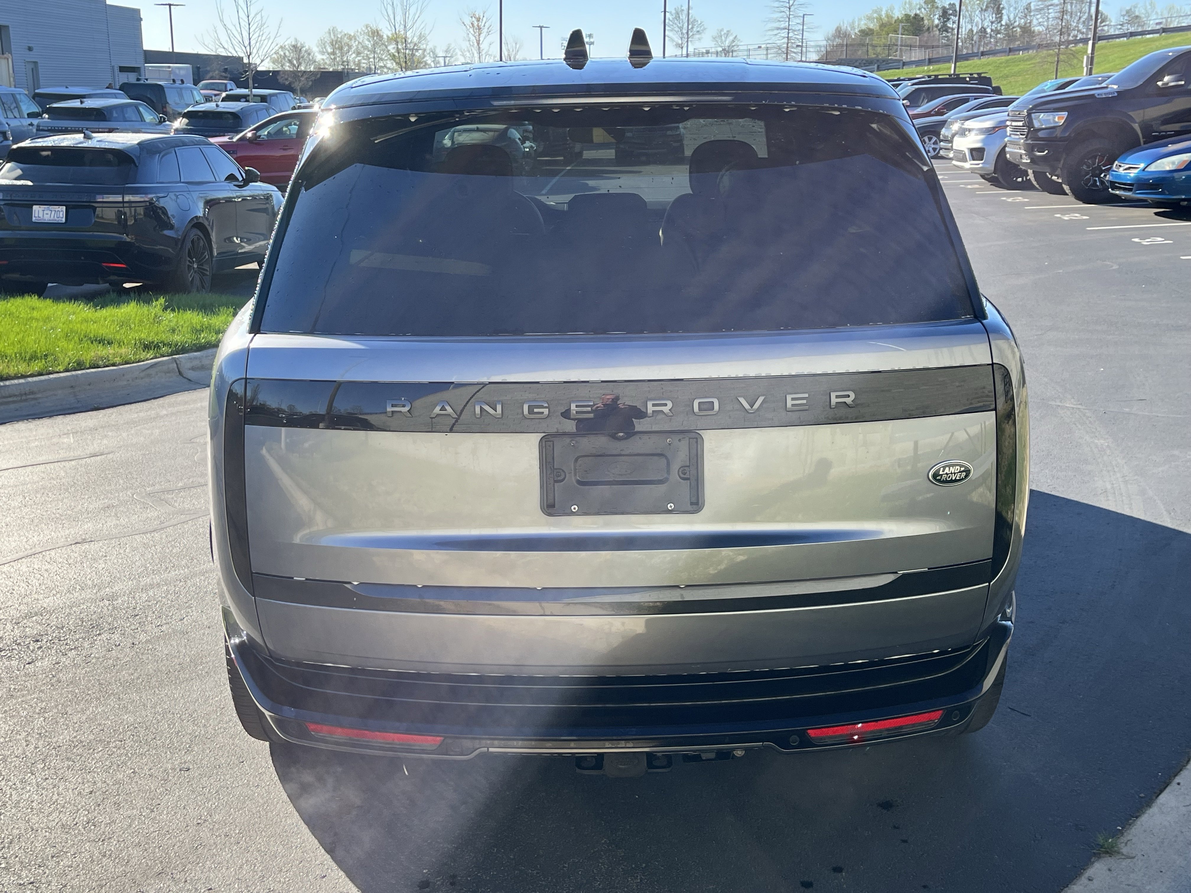 Certified 2023 Land Rover Range Rover SE image 6