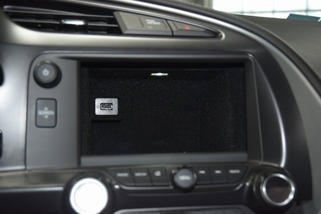 Used 2016 Chevrolet Corvette Stingray Convertible w/ Battery Protection Package image 30