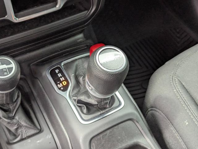 Used 2021 Jeep Gladiator Sport AWD/4WD image 22