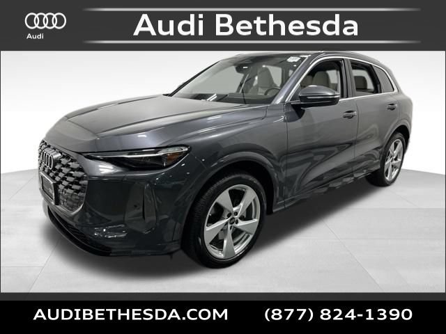 Certified 2025 Audi Q5 Prestige AWD/4WD image 3