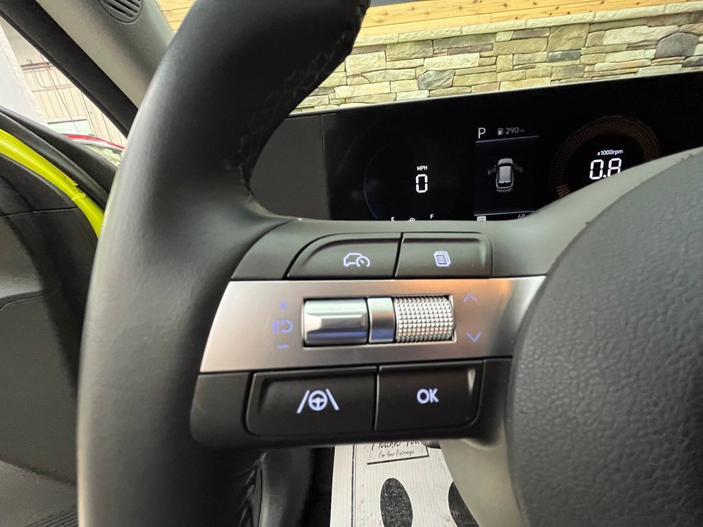 Used 2024 Hyundai Kona SEL AWD/4WD image 29