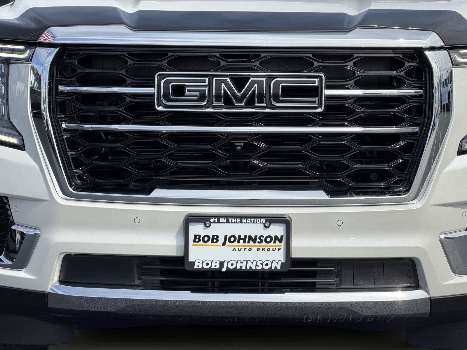 Used 2024 GMC Yukon SLT w/ SLT Luxury Package AWD/4WD image 45