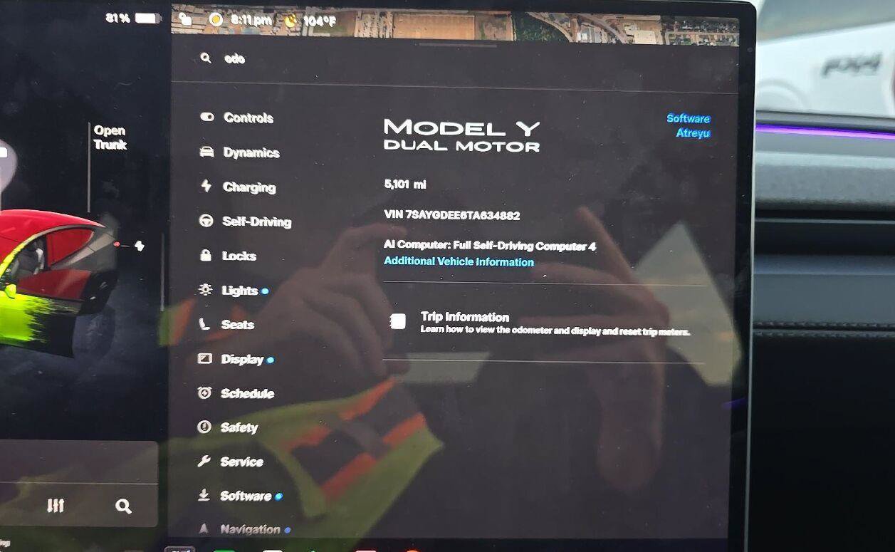 Used 2026 Tesla Model Y AWD image 6