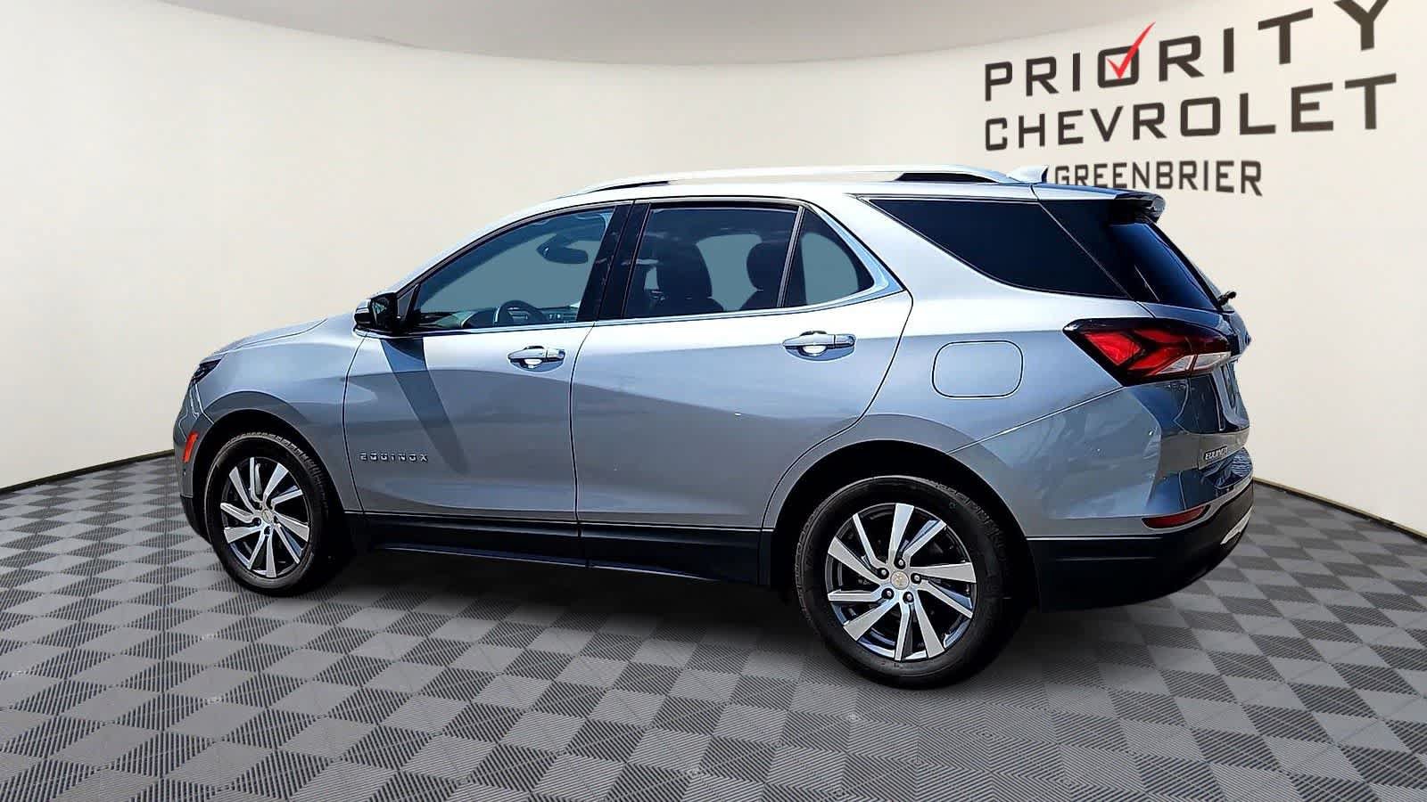 Used 2024 Chevrolet Equinox Premier FWD image 6