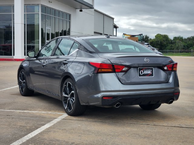 Used 2025 Nissan Altima 2.5 SR FWD image 5