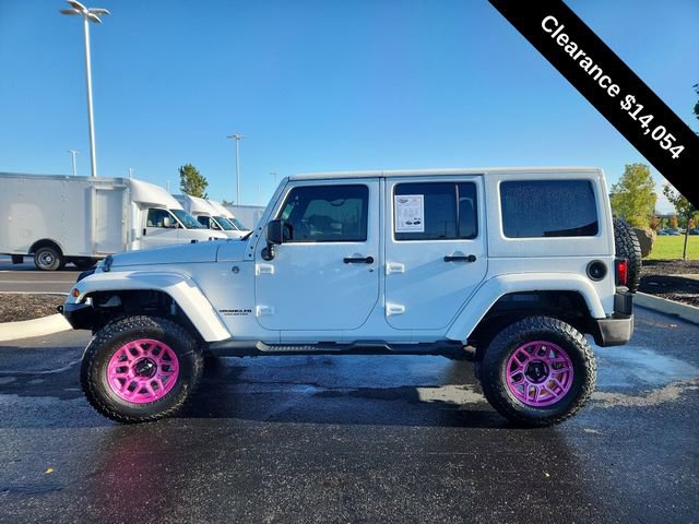 Used 2012 Jeep Wrangler Unlimited Rubicon w/ Dual Top Group image 5