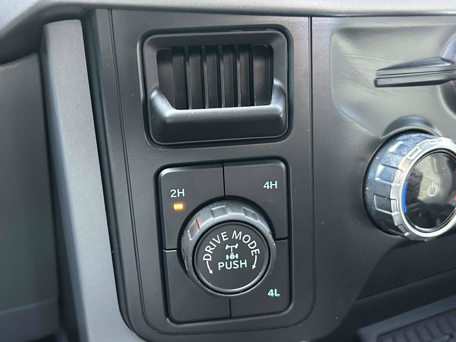 Used 2024 Ford F150 XLT w/ Equipment Group 302A MID image 22