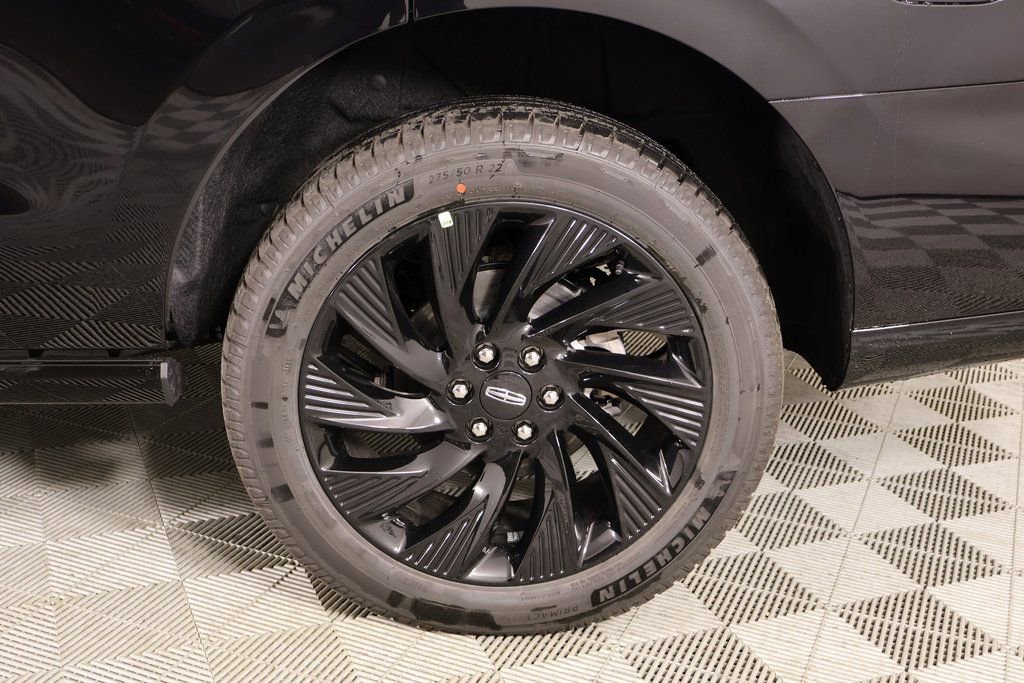 New 2025 Lincoln Navigator Reserve w/ Jet Appearance Package image 20
