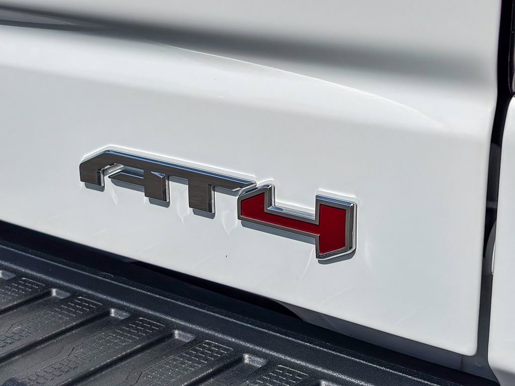 Used 2020 GMC Sierra 1500 AT4 w/ AT4 Premium Package image 11
